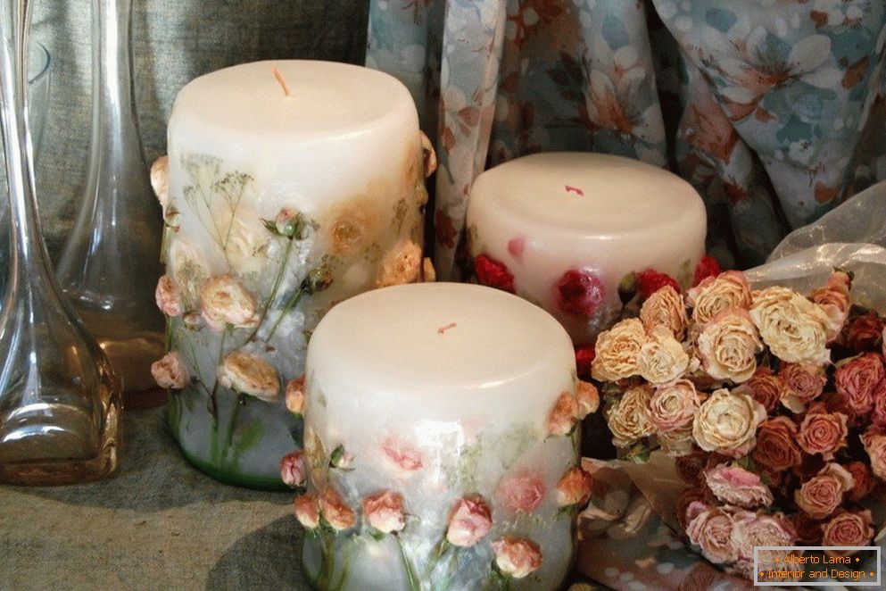 Декор за свещи сухоцветами