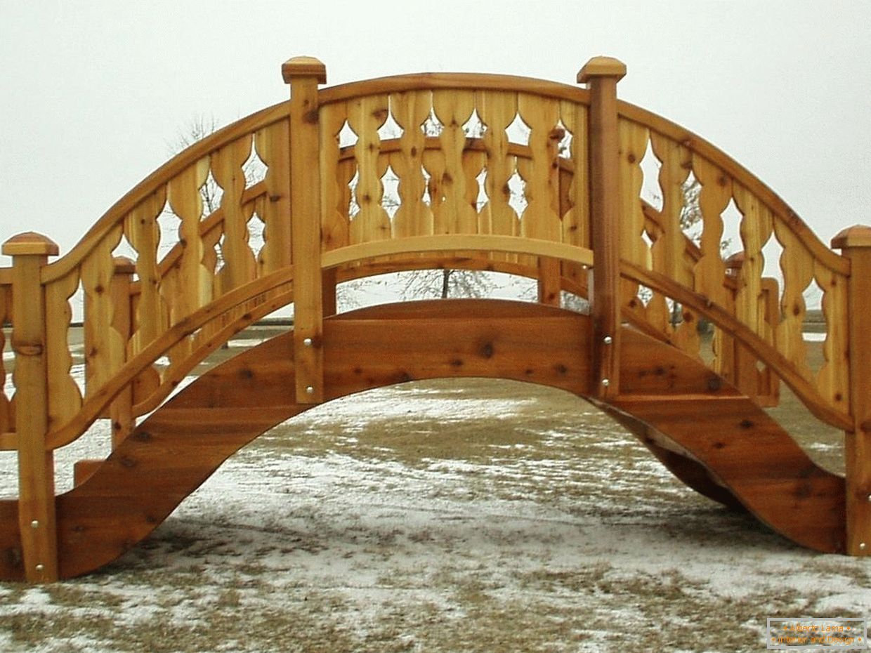 Дървен мост със собствени ръце