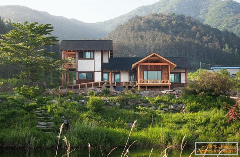 Държава дървена къща в Корея