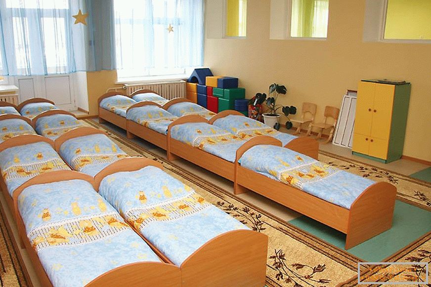 Спалнята в детском саду