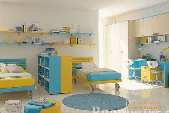 Жълто-синя детска стая
