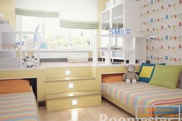 Детска стая за деца от различен пол с подиум