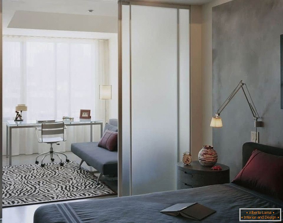 Плъзгащи се прегради в дизайна на спалнята и хола в една стая