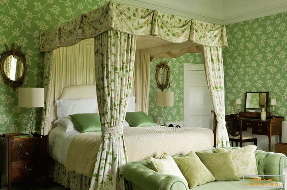 Интериор в спалня в зелени цветове