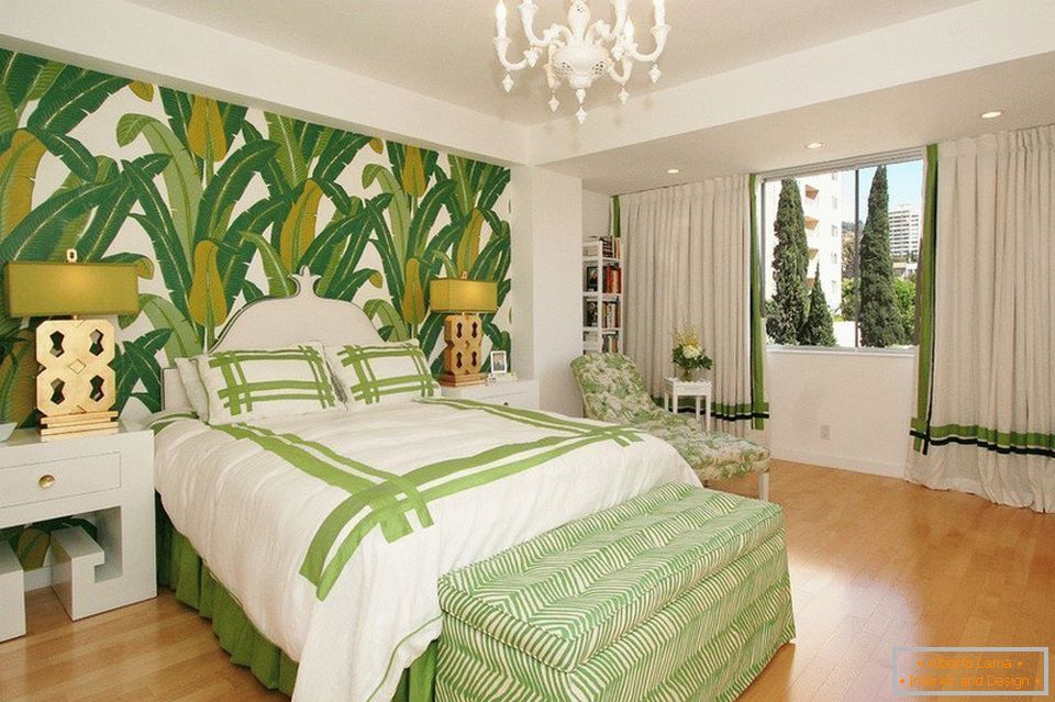Спалня в зелени цветове с фотообоями