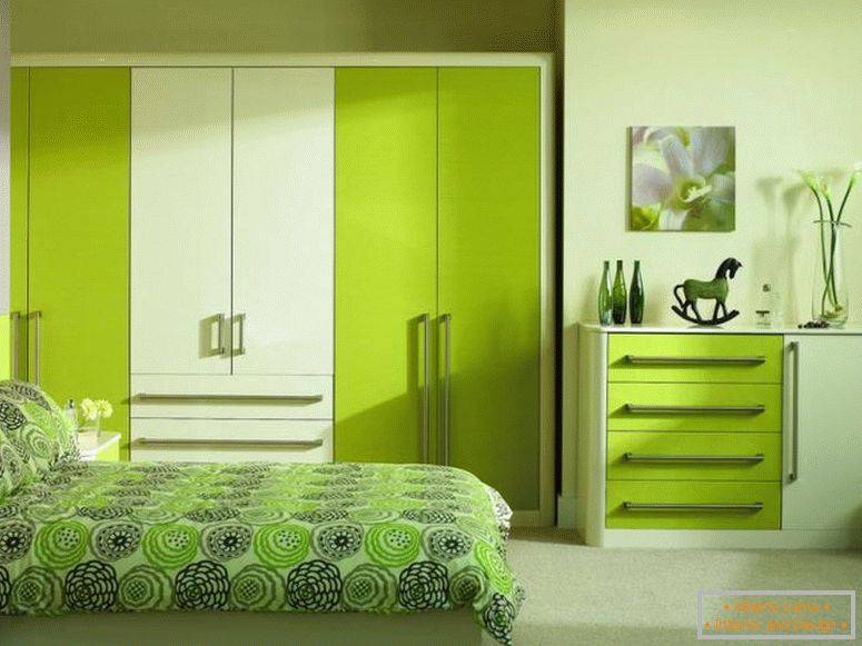 Спалня интериор светло зелен цвят