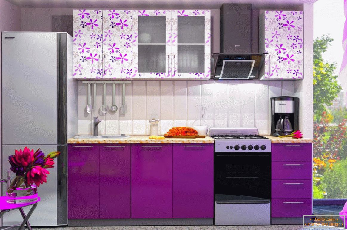 Лилава кухня в стила на романтика