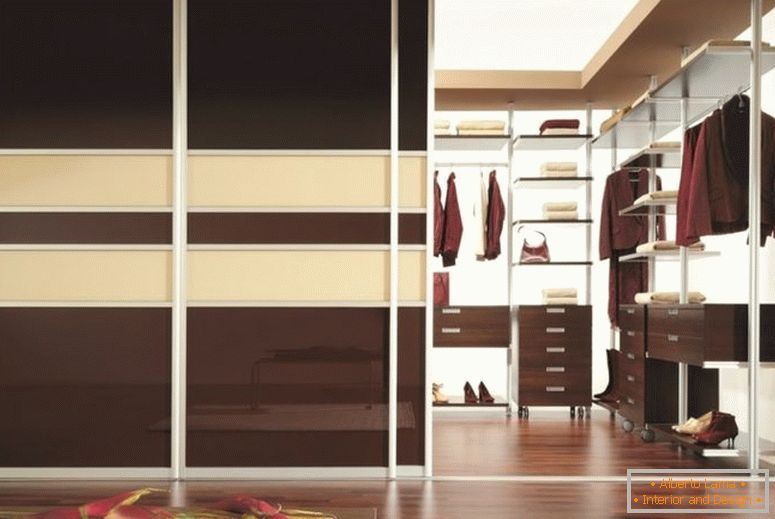 Гардероб от килера - идеи за снимки как да превърнете килера