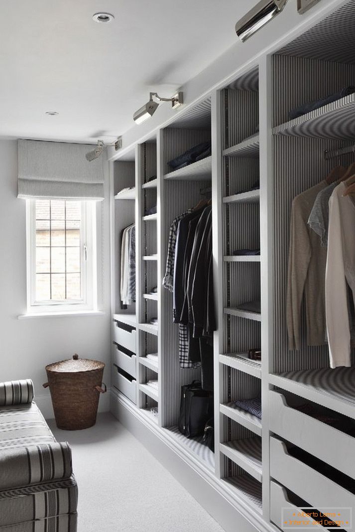 Гардероб от килера - идеи за снимки как да превърнете килера