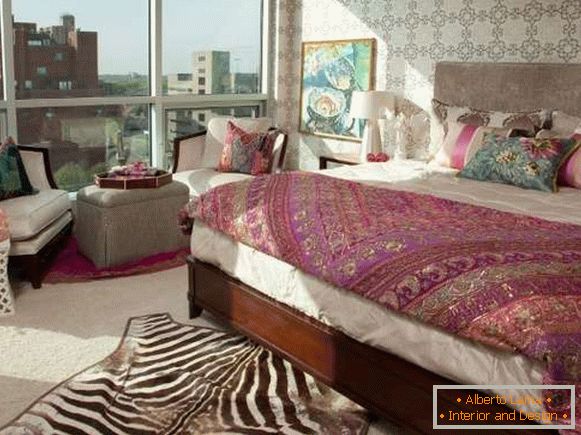 Индийски стил във вътрешността на спалнята - селекция от снимки