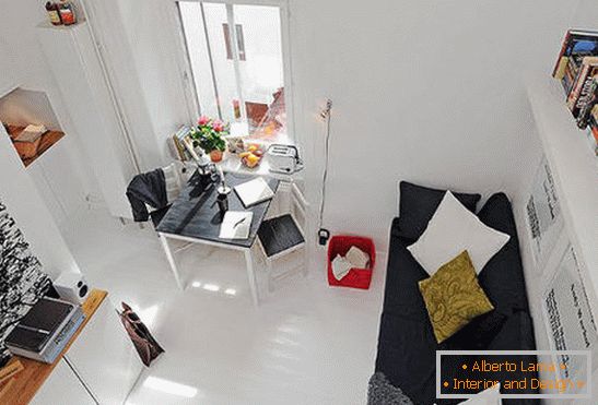 Иновативно оформление: малък студиен апартамент в черно и бяло