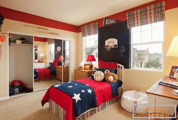 интериор на детска спалня для мальчика в американском стиле