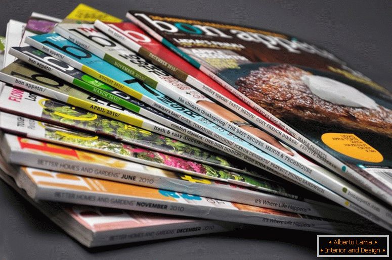 Сбор от цветни списания