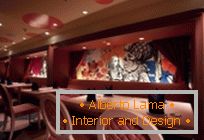 Интериор: Ресторант Алиса в страната на чудесата в Токио