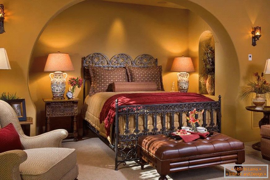Спалня в испански стил