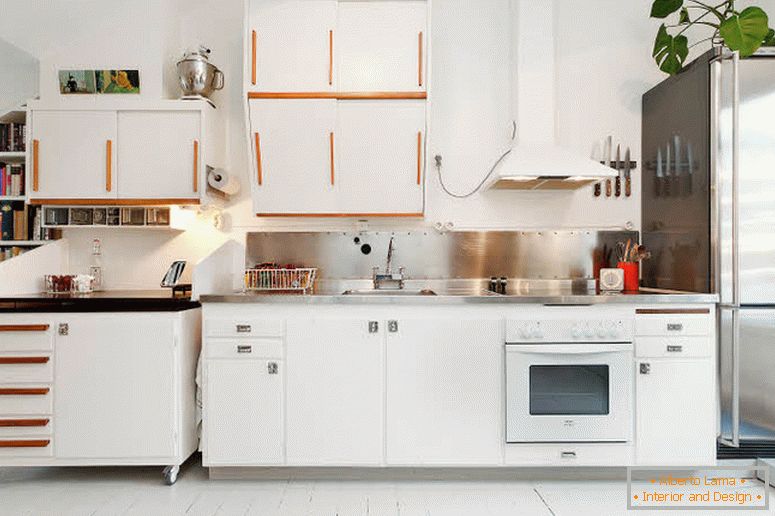 Кухнята на малък апартамент в Швеция