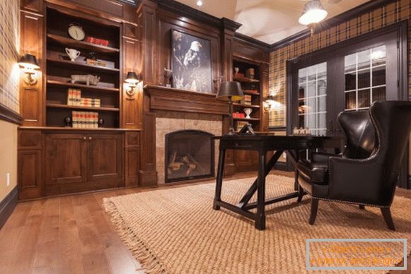 Викториански стил кабинет в апартамента снимка