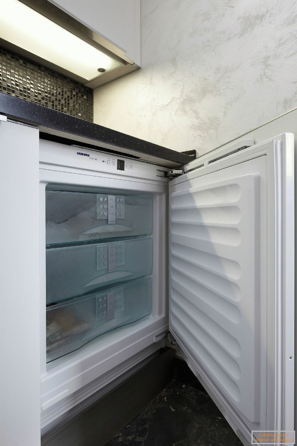 Модерен хладилник