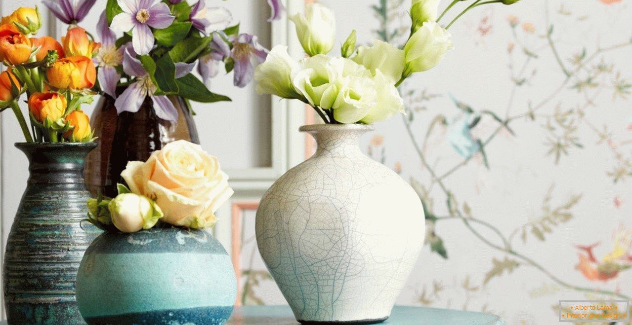 Декорирайте вази със собствените си ръце