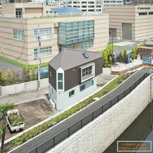 Дом на странна форма от Ателие на архитектите на Mizuishi - фото 4