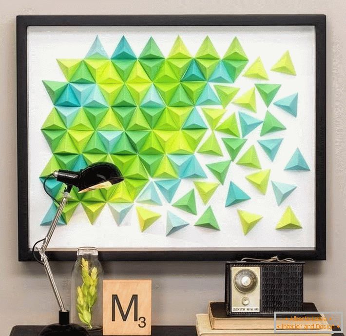 Оригами панел с цветни триъгълници