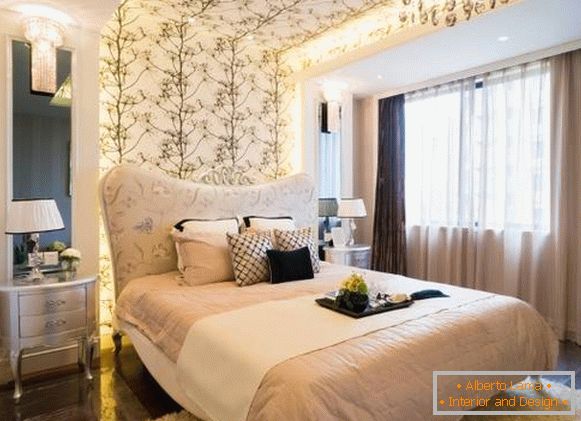 Комбинирани тапети в спалнята снимка 2015