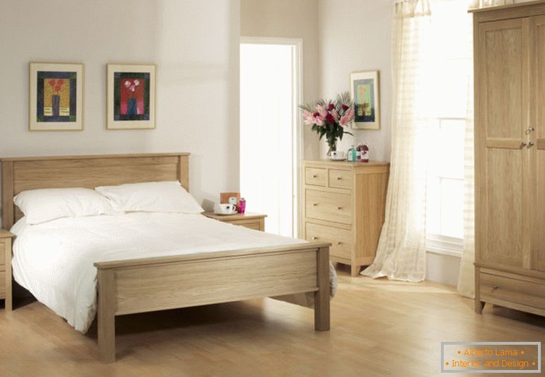 крем-и-дъб-стаен-мебели-съвременна романтична спалня-де-идеи