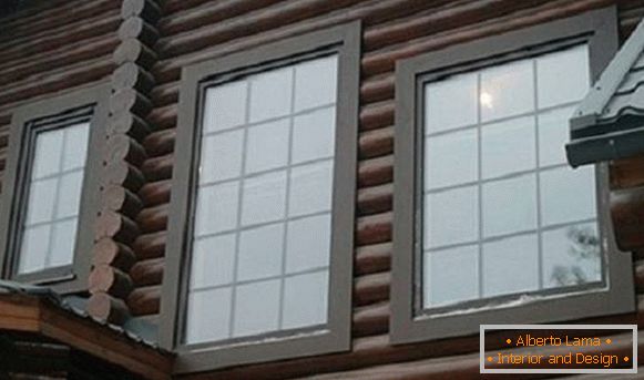 Красива тапицерия за прозорци в дървена къща, снимка 10