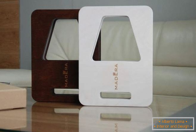 LED лампа за маса Madera 007 - дизайн и оттенки на фото