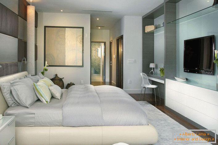 Спалня в стил Арт Нуво в сиви и меки сини цветове.