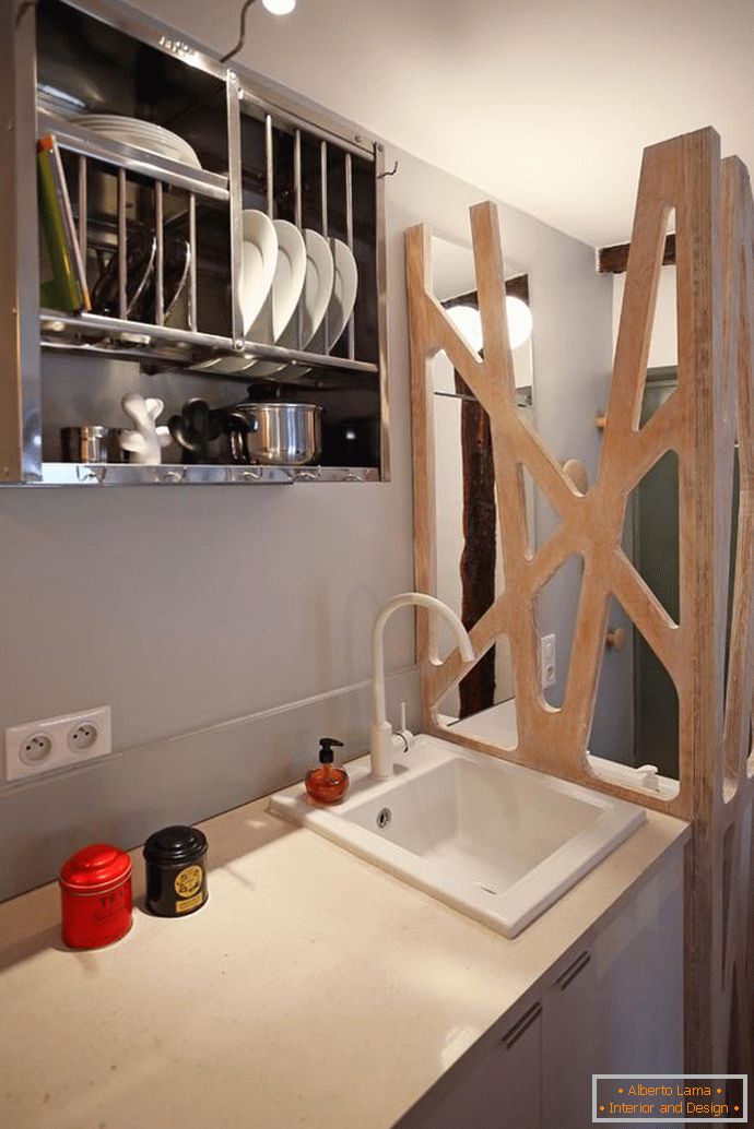 Кухненски стилен малък студио апартамент