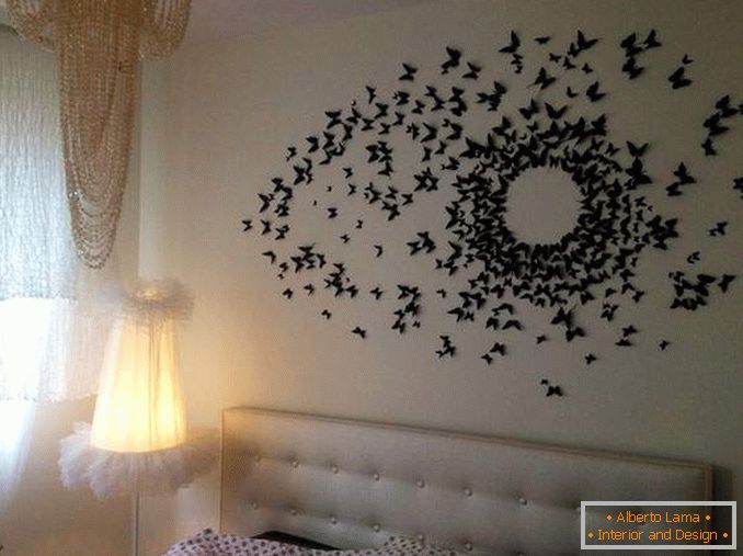 Декорирайте пеперудите на стената със собствените си ръце - снимка в спалнята
