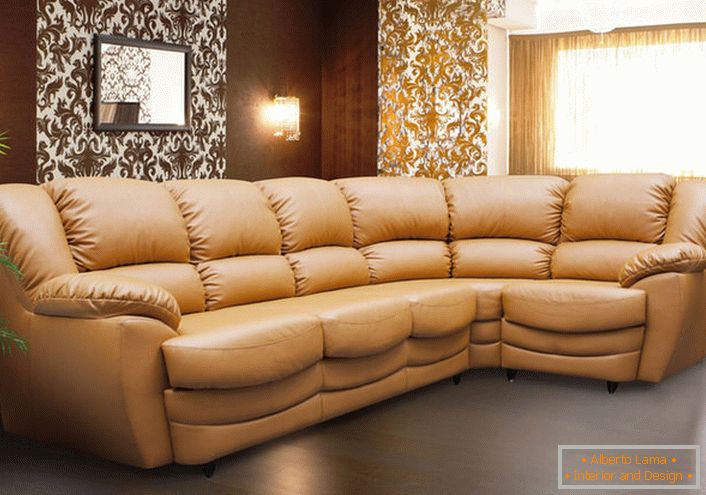 Елегантен композитен модулен диван за елегантна всекидневна. Цветът на уютния ъгъл е цвета на тапицерията на луксозните Cadillacs от първокласен клас.