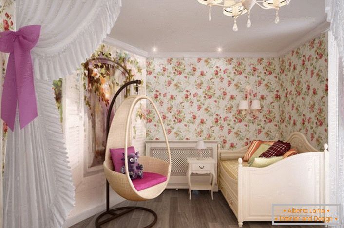 Хубава детска спалня в стил в страната за момиче.