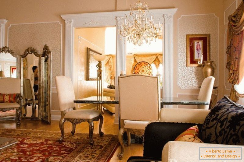 Луксозни мебели в хола