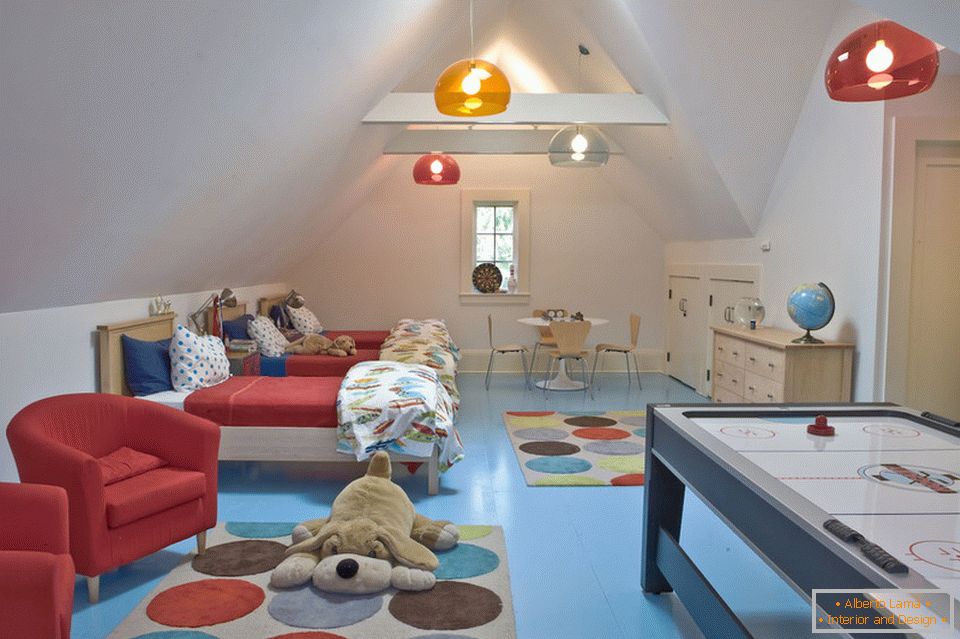 Детска таванска стая