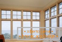 Предимства и недостатъци на големите прозорци в апартамента