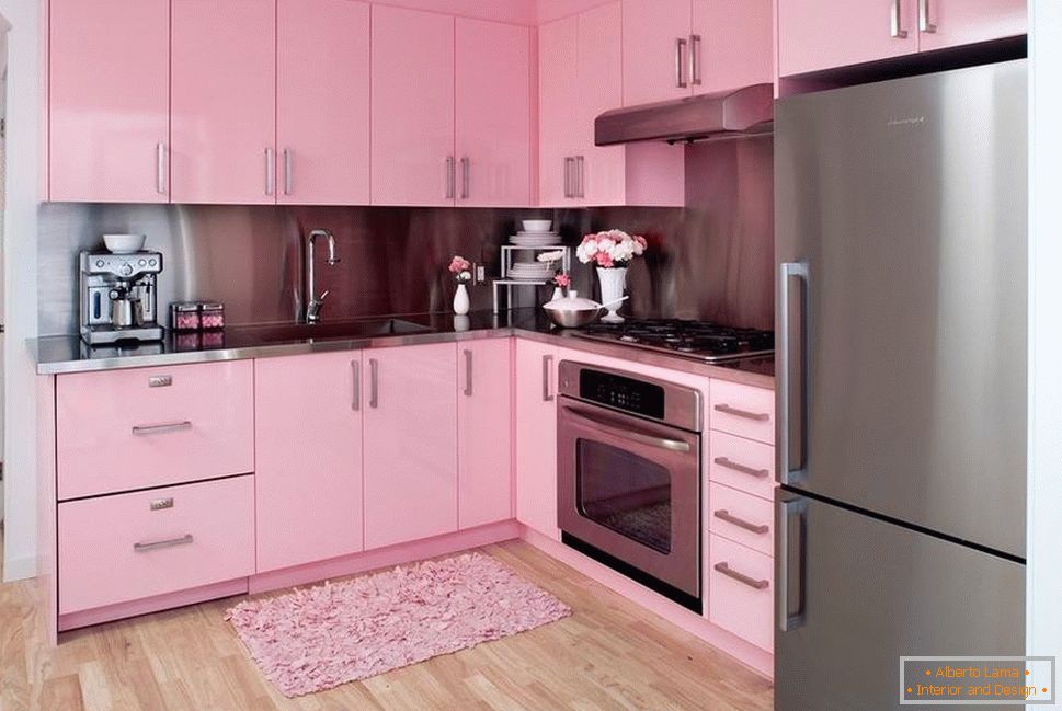 Розови фасади на кухнята