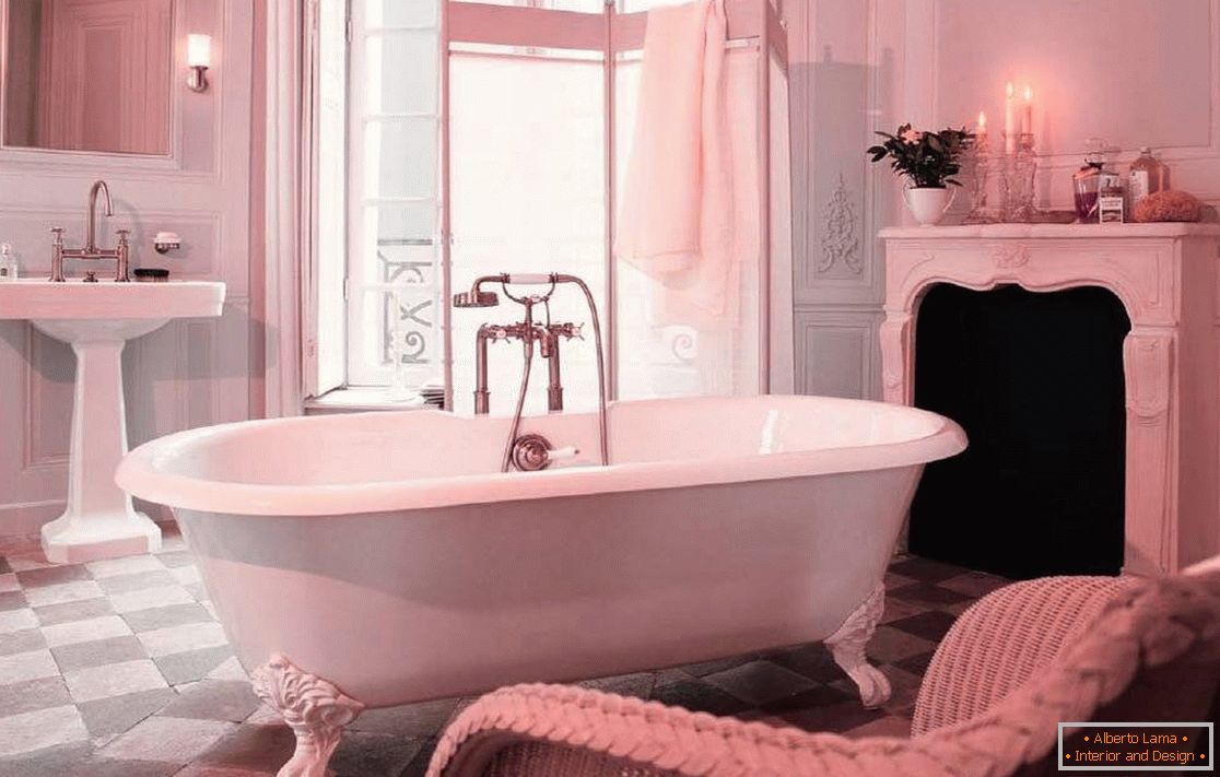 Луксозна баня в розови нюанси