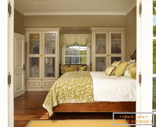 Красиви гардероби за спалнята
