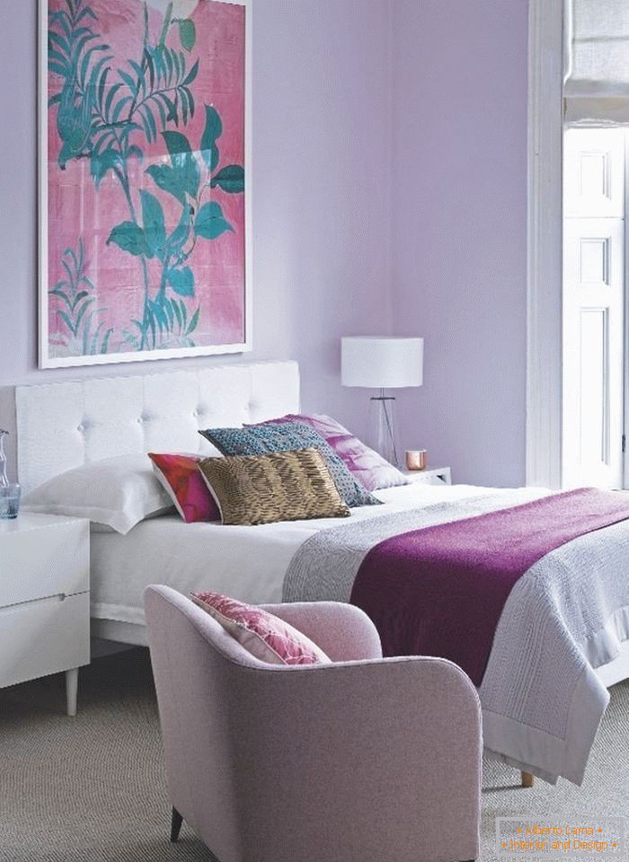 Уютна спалня в лилав цвят