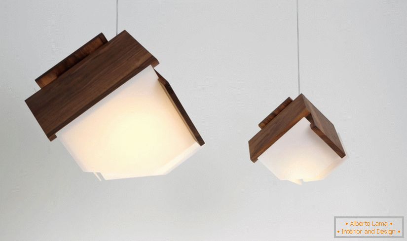 Модерни лампи от тъмно дърво от фирма Cerno