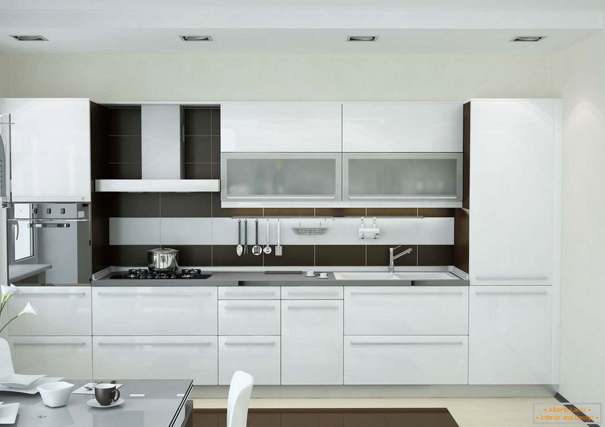 Компактна кухня в бял цвят
