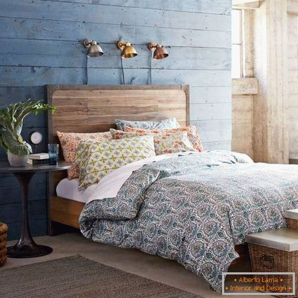 Красива спалня в стила на бохо и ретро