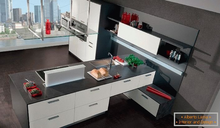 Пространството в кухнята в стила на Арт Нуво е функционално. Широките рафтове и шкафове са просторни и практични за употреба, което е много важно, когато става въпрос за кухнята.