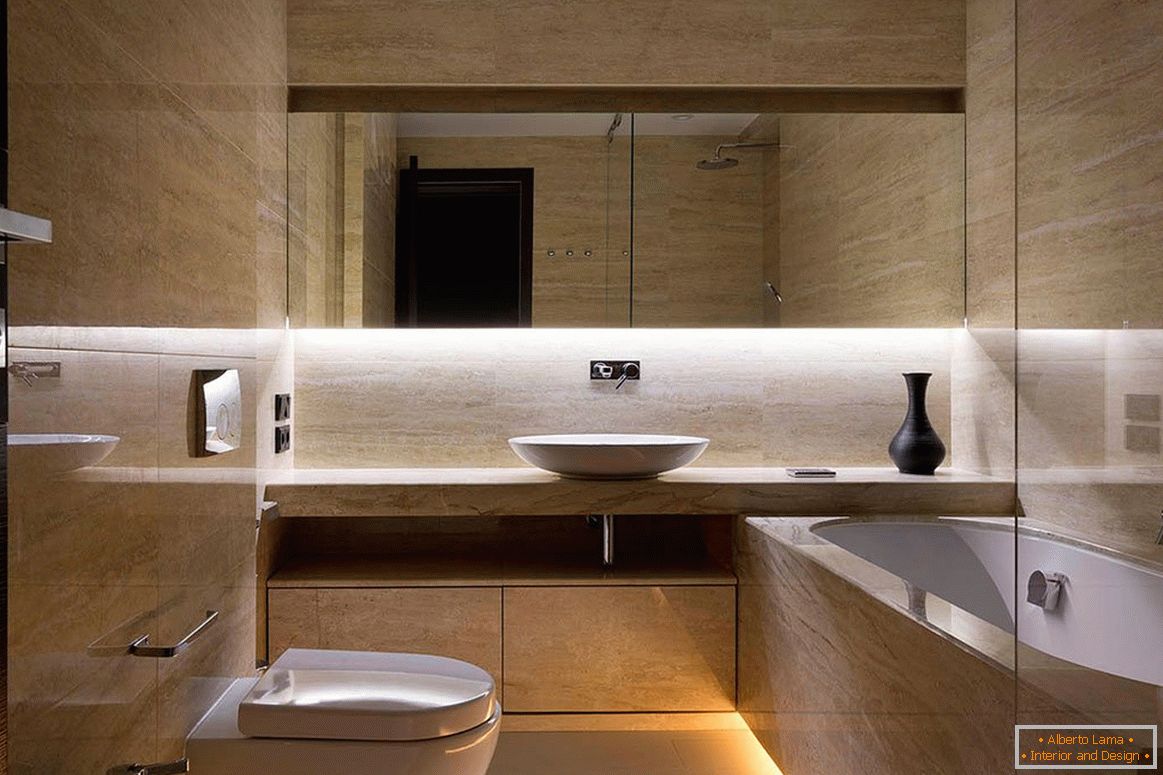 Плочки във вътрешността на модерна баня
